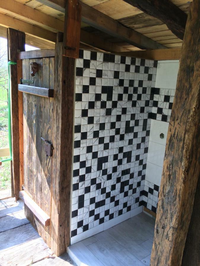 Treehouse Resnice -Mreznica Barilovic Exterior photo