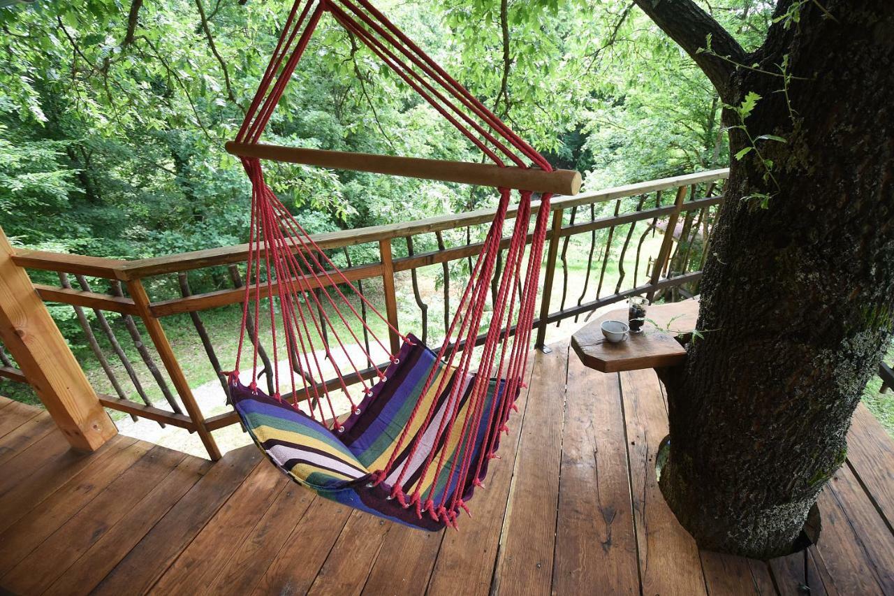 Treehouse Resnice -Mreznica Barilovic Exterior photo